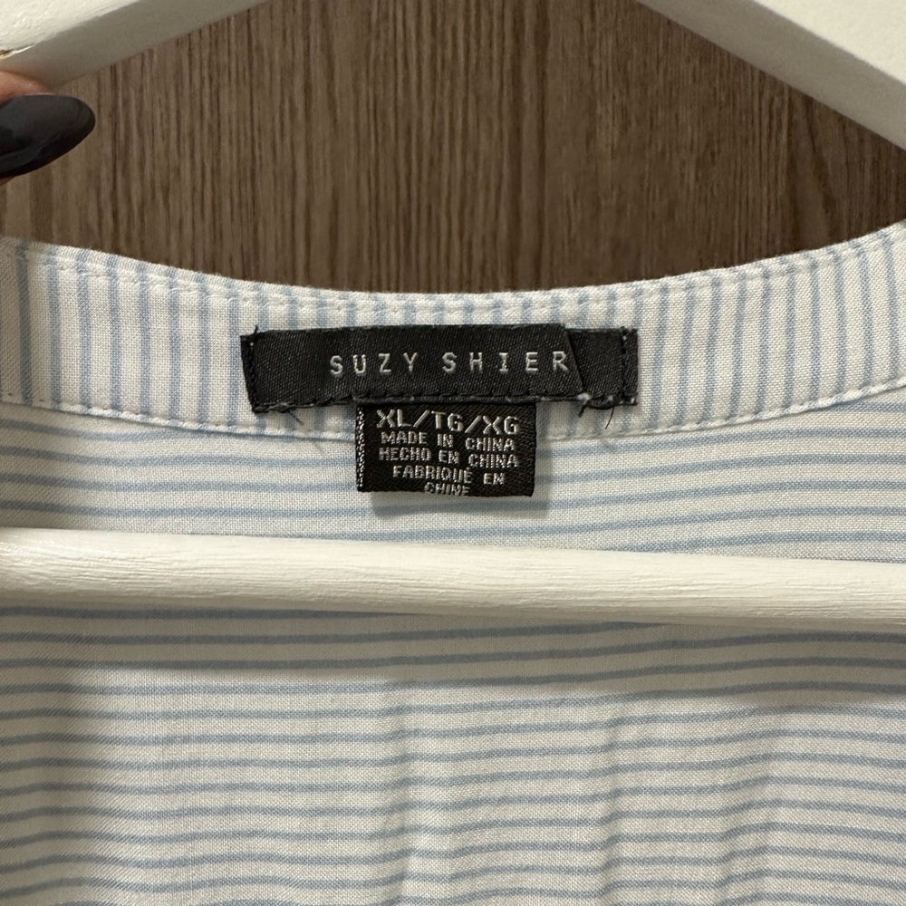 Suzy Shier - Blue Striped Button Up - Size XL - Picture 2 of 4
